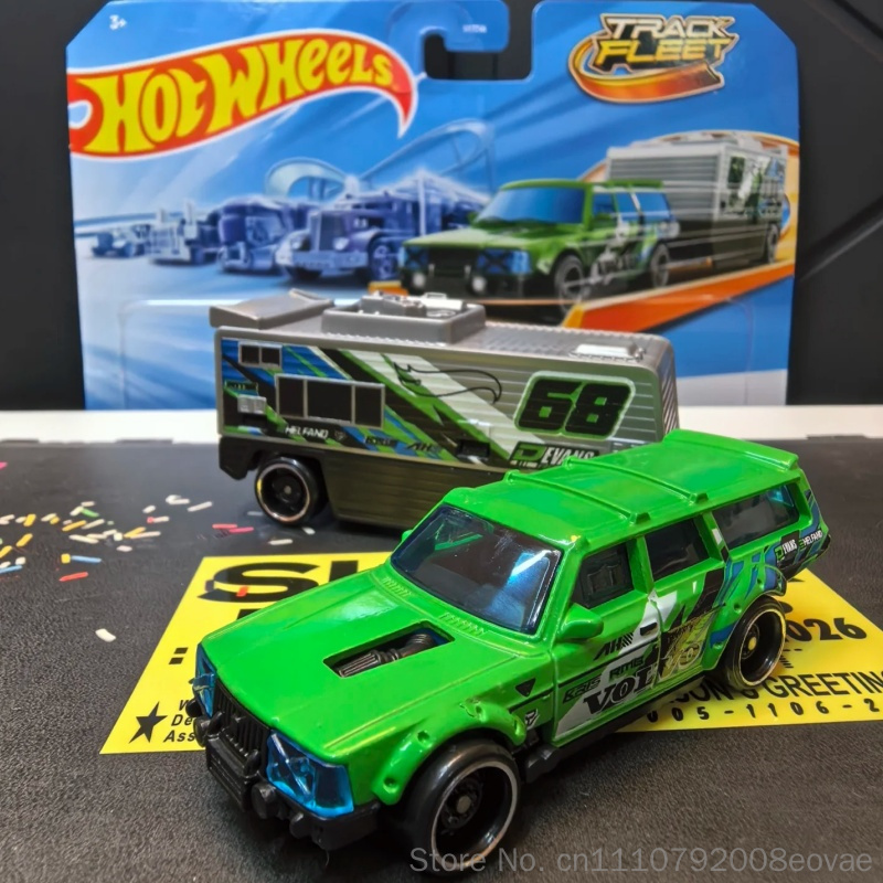 Mattel Collectible & Vintage Dolls - Genuine Hot Wheels Alloy Car Model