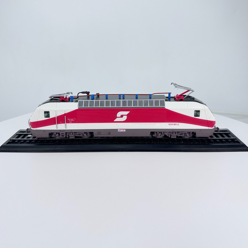 HO Type 1/87 Train Model Vinta - Vintage And Collectible Items review and price