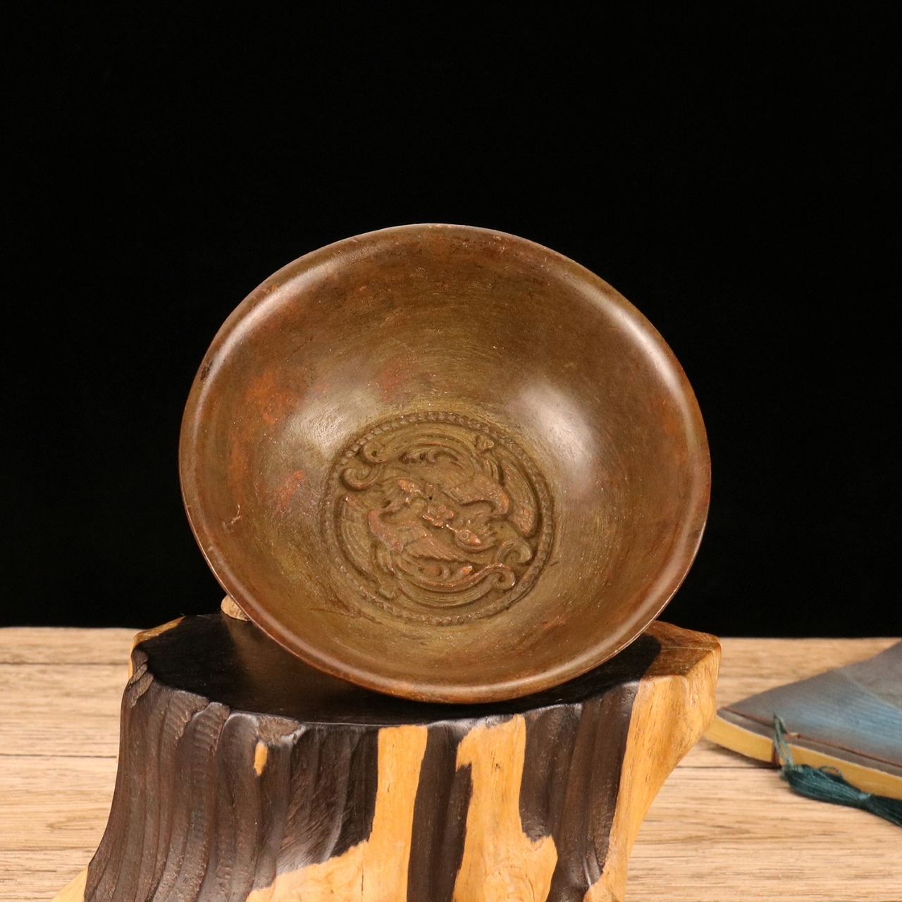 Vintage Decorative Bronze Bowl - Vintage Collectible Dishes review and price